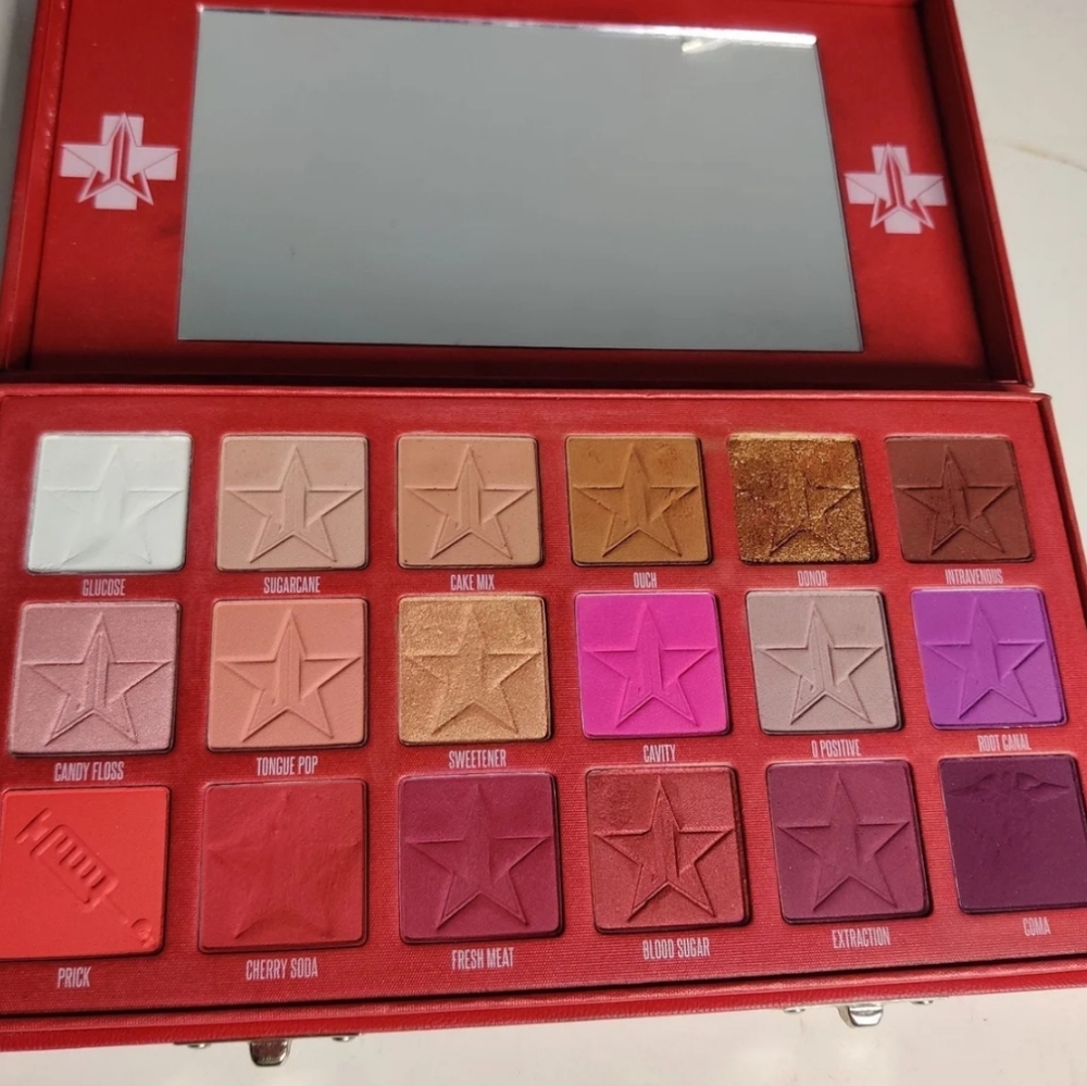 Jeffree star eyeshadow bundle